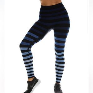 K-Deer Emmie Stripe Sneaker Length Leggings